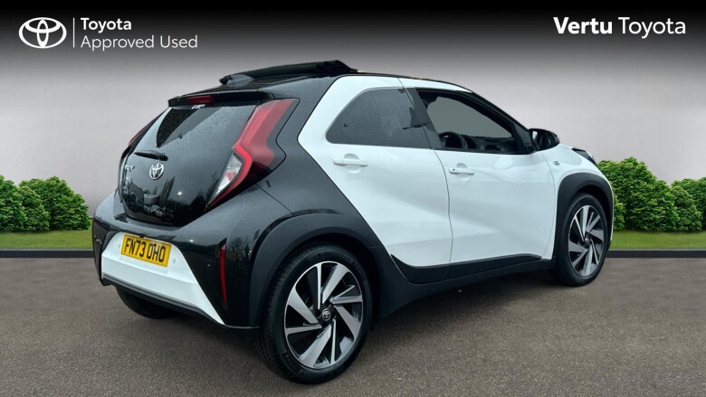 Toyota Aygo X 1.0 VVT-i Edge 5dr Auto Petrol Hatchback